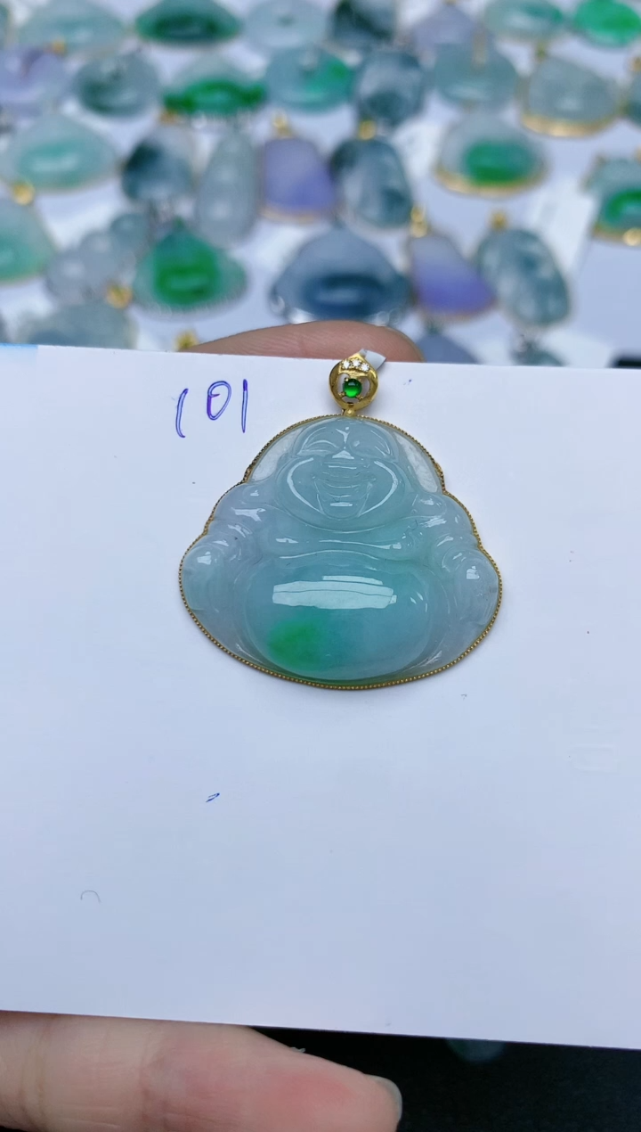 【闪购商品】翡翠颈饰18K金镶嵌天然翡翠A货    