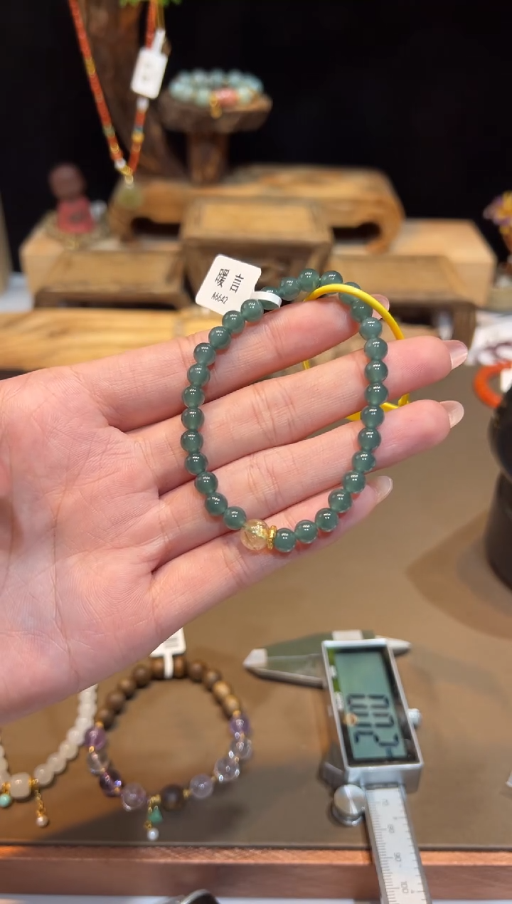 未镶嵌翡翠手饰手饰@@A6642