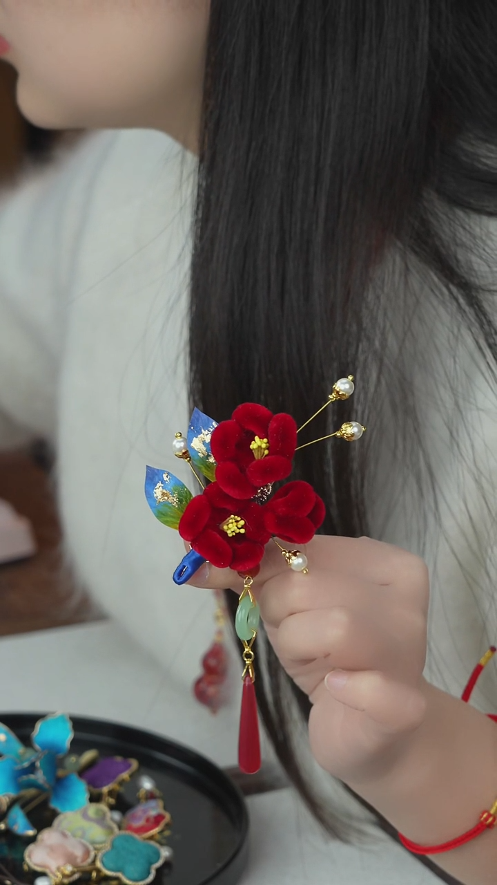 刺绣3789281048710480181