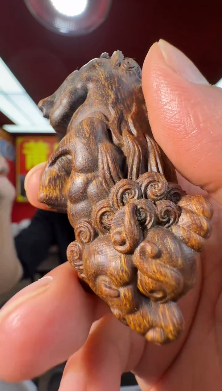 沉香手把件w85海南多样性发一