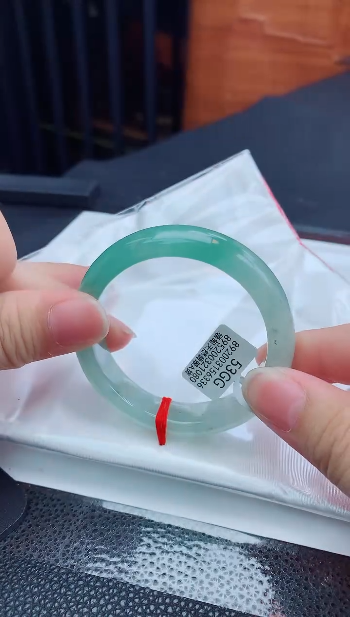 翡翠未镶嵌手镯缅甸天然翡翠A货手镯