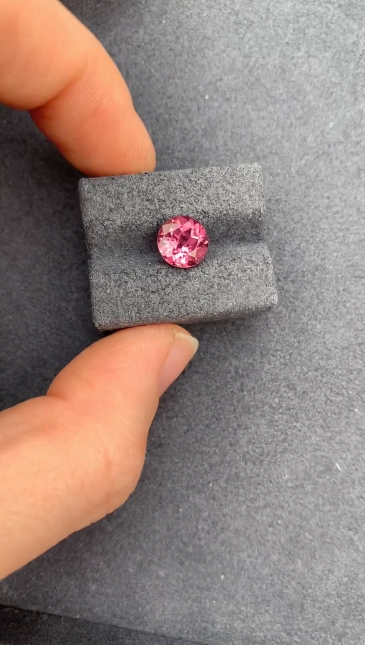 【闪购商品】碧玺裸石未镶嵌2.2ct粉碧玺