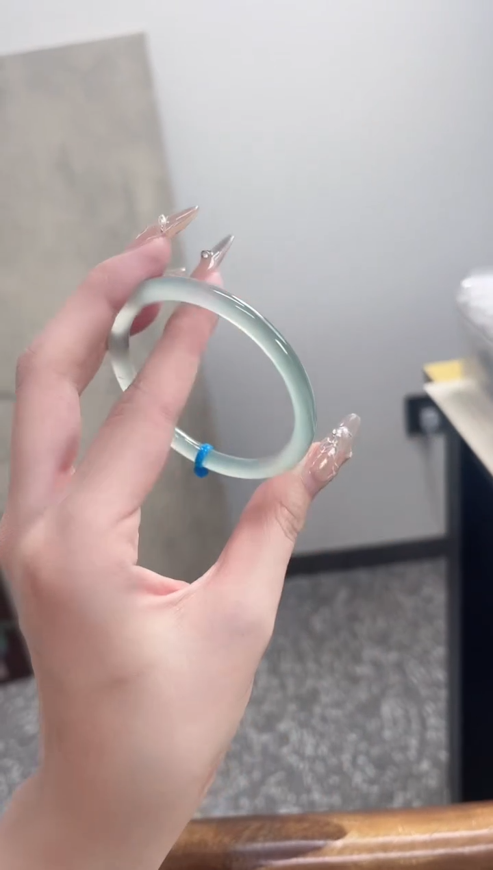 【闪购商品】玛瑙/玉髓手镯未镶嵌56-57圈 需要包容