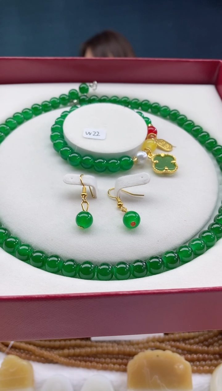 【闪购商品】玛瑙/玉髓手链合金8