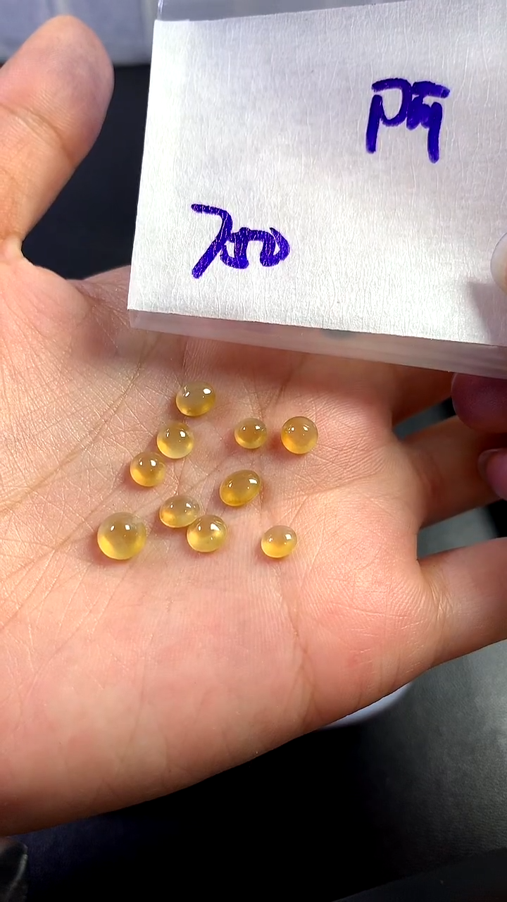 未镶嵌定制翡翠阿*翡翠蛋面裸石