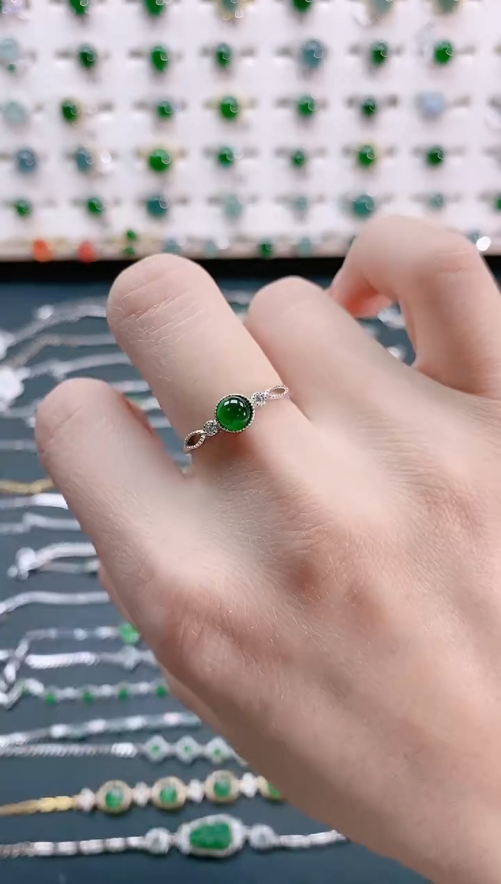【闪购商品】翡翠戒指银S925镶嵌天然翡翠