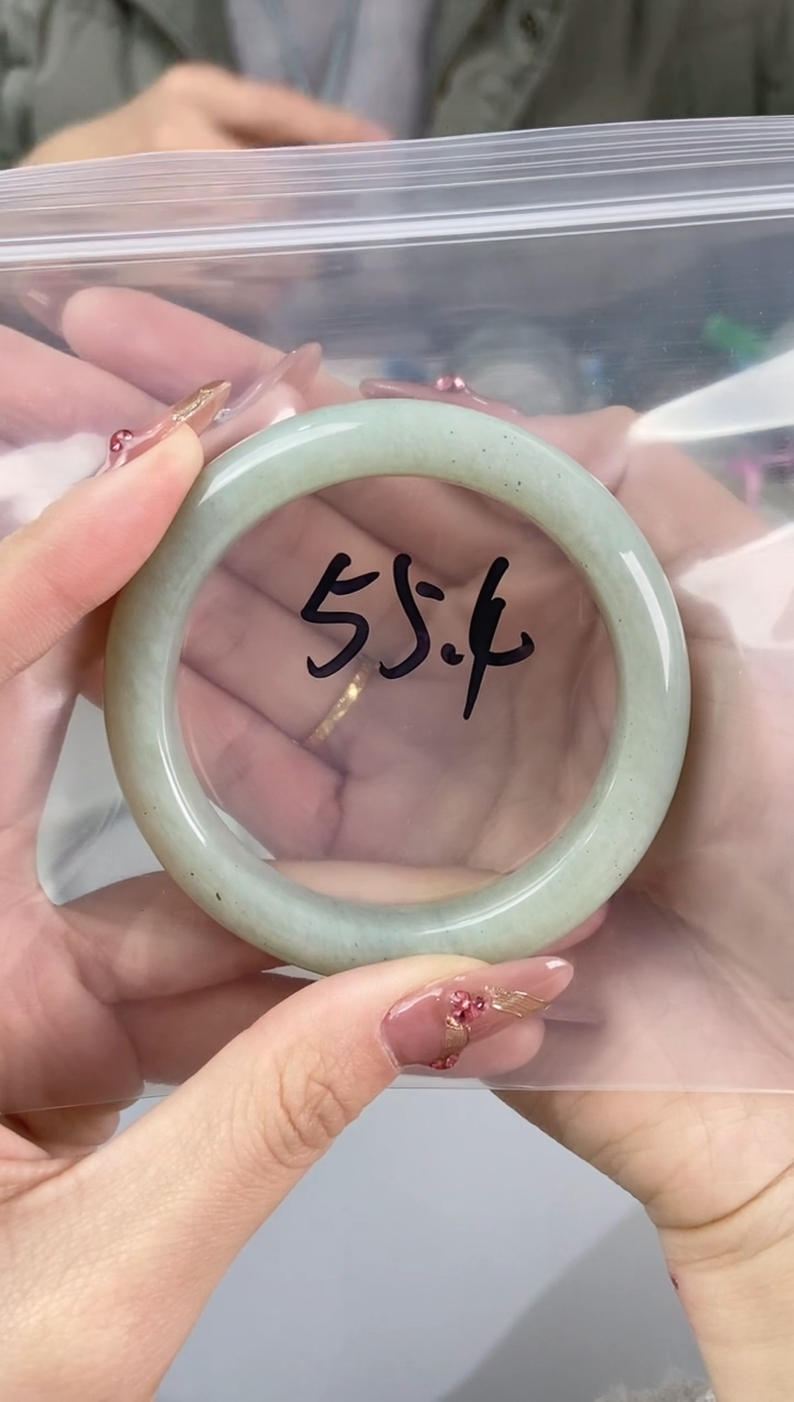 【闪购商品】和田玉手镯未镶嵌和田玉手镯