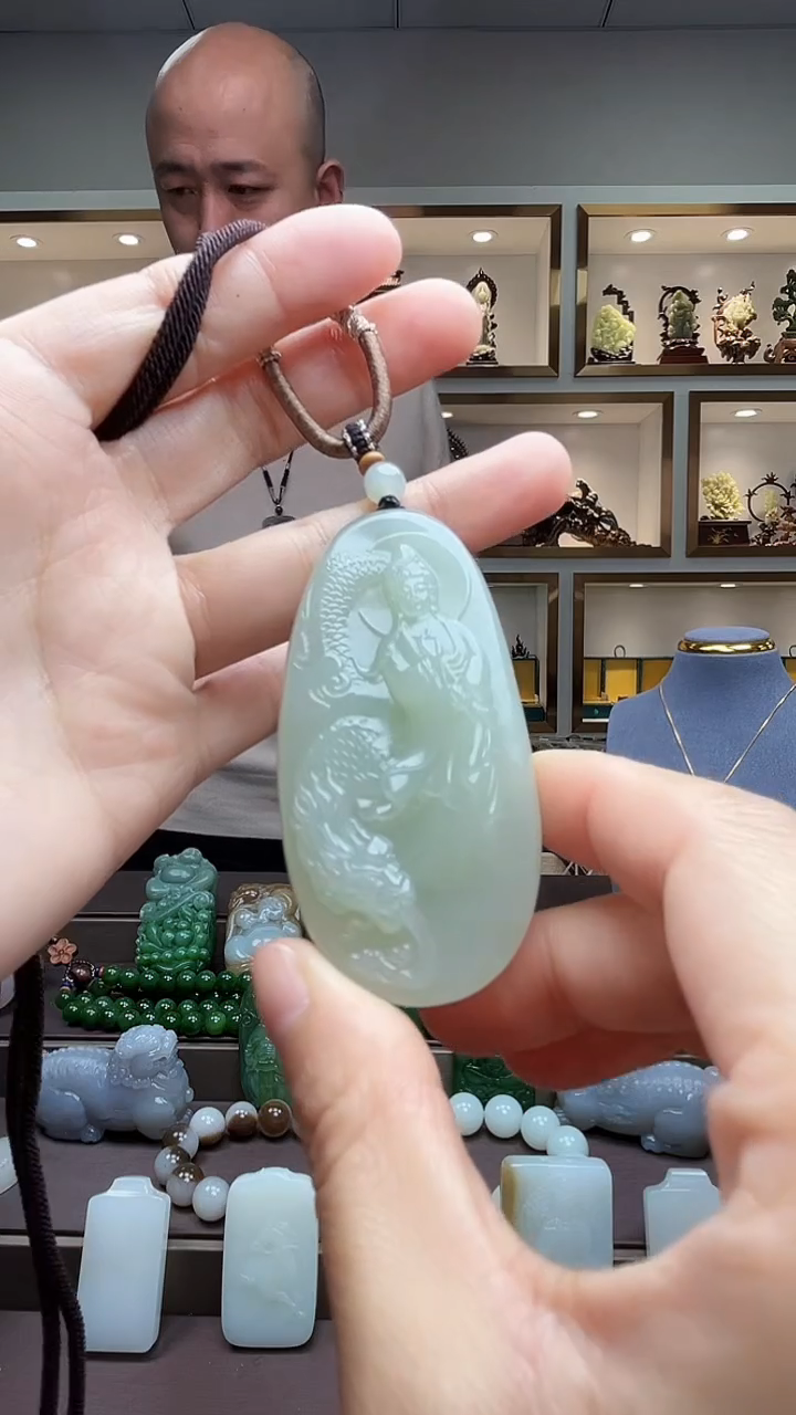 【闪购商品】和田玉颈饰未镶嵌苏