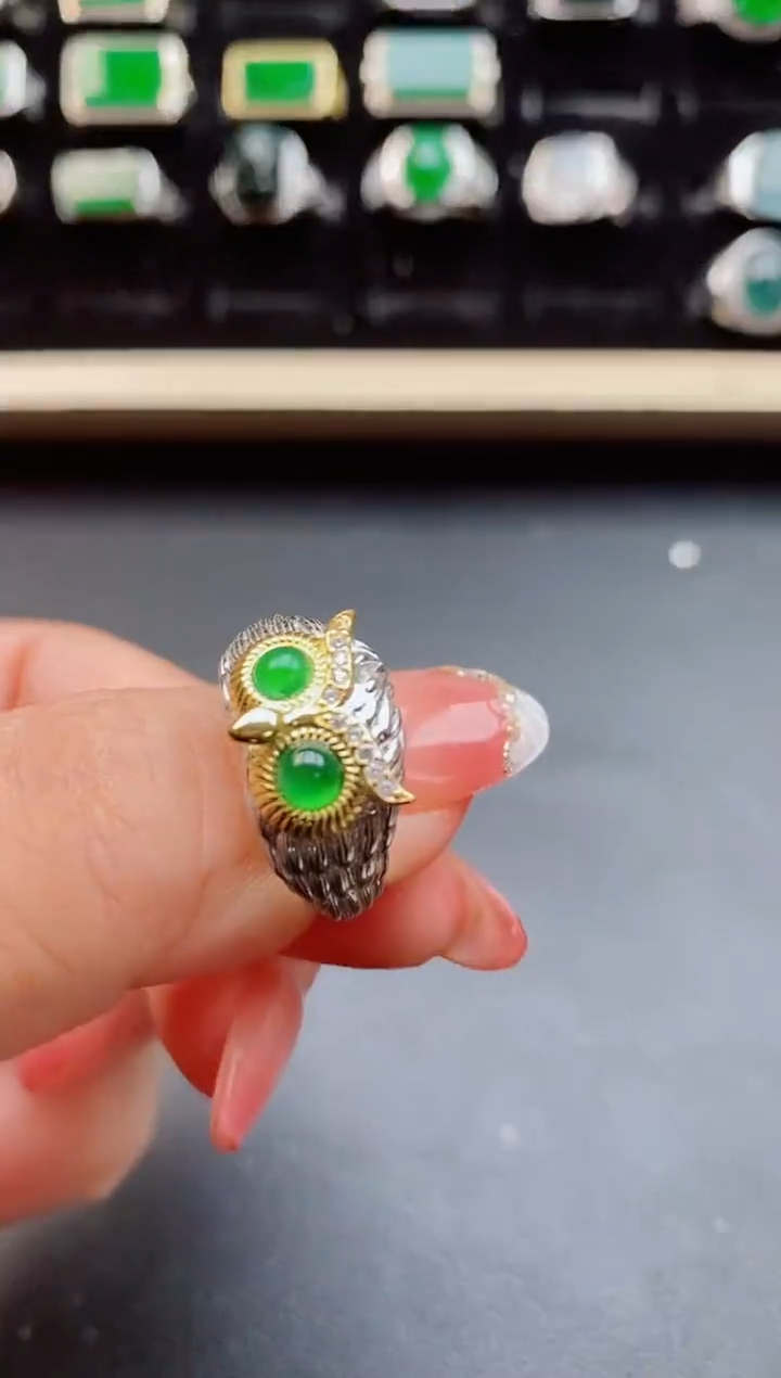 【闪购商品】翡翠戒指银S925镶嵌05805