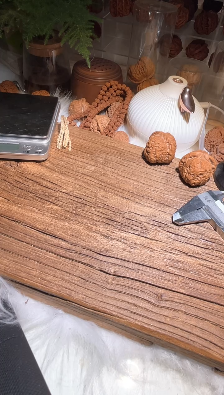 【闪购商品】文玩核桃吊坠a驰天地66