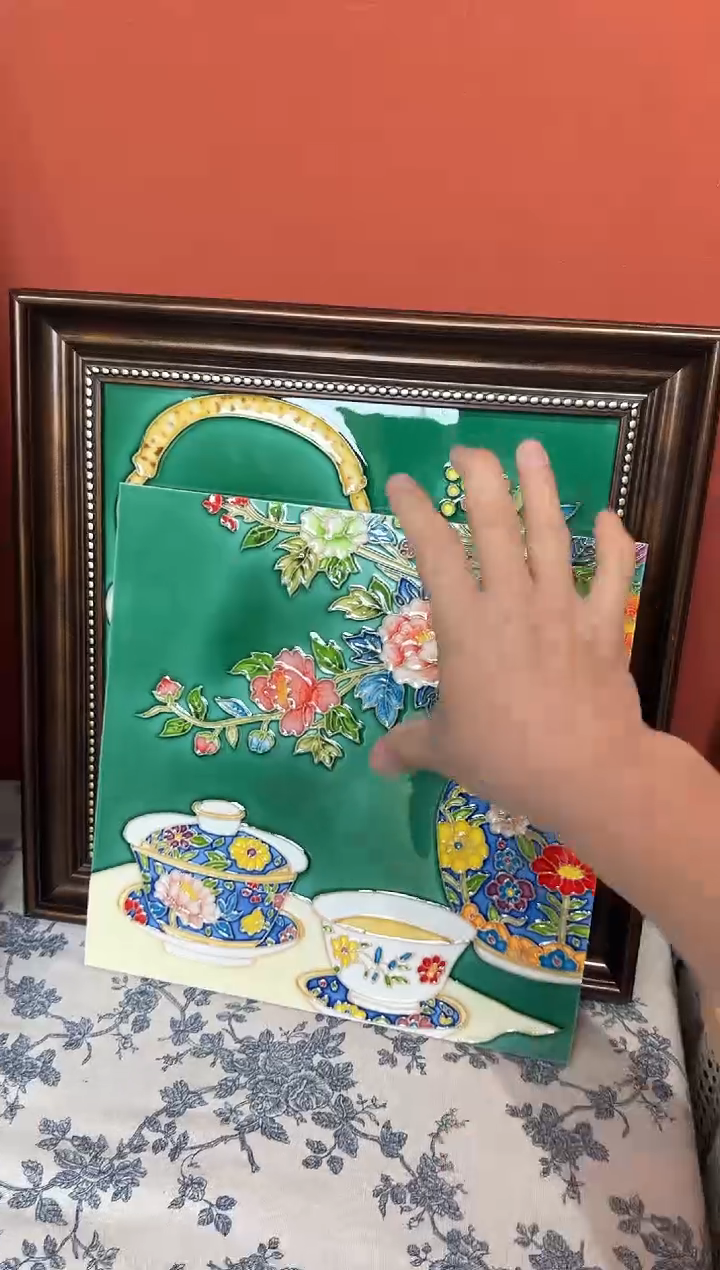 陶瓷  38.38 挂画  绿色茶杯  一对