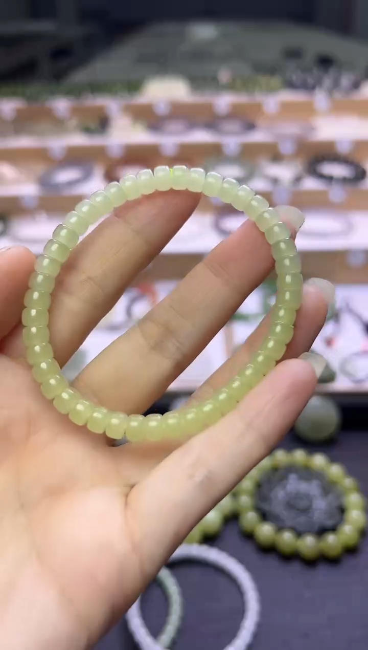 手串未镶嵌和田玉37号链接卡6mm（一物一拍）