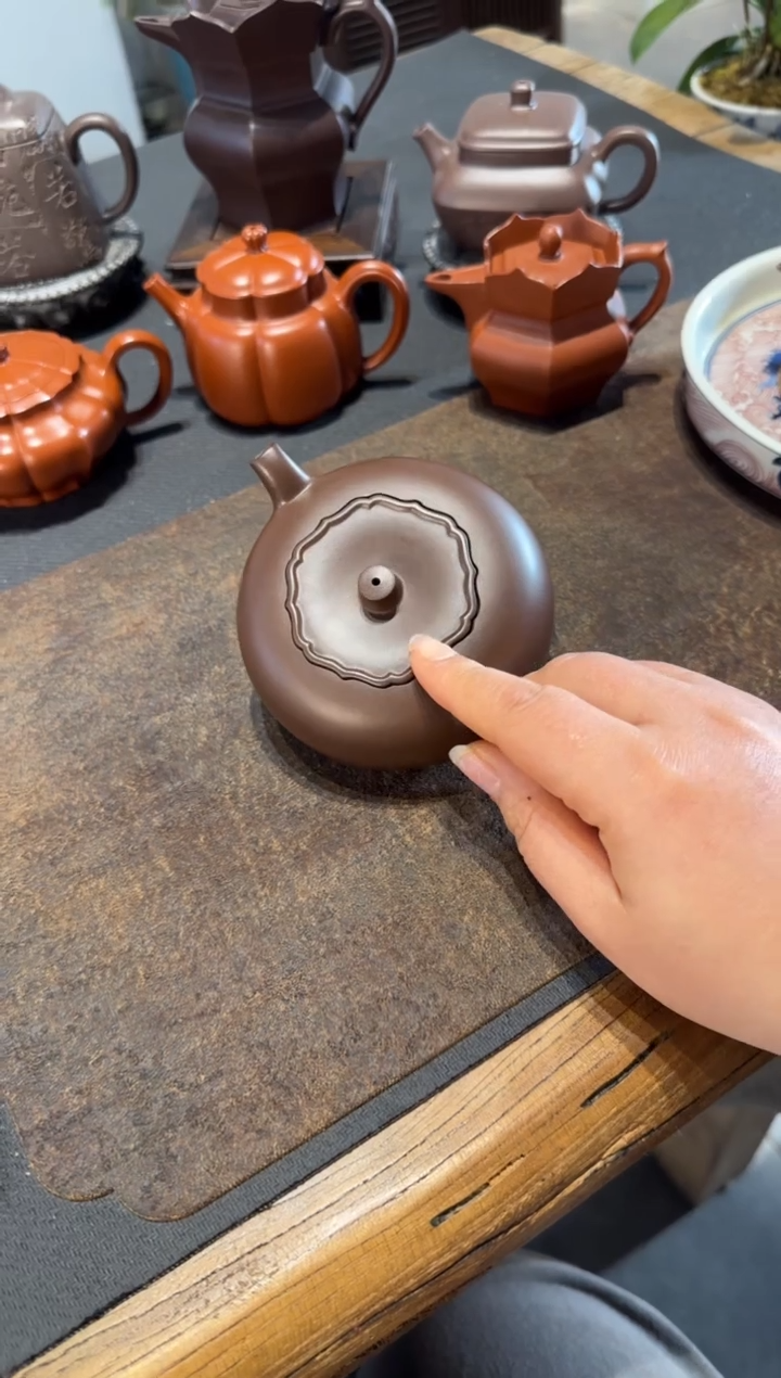 【闪购商品】紫砂茶壶柿柿如意