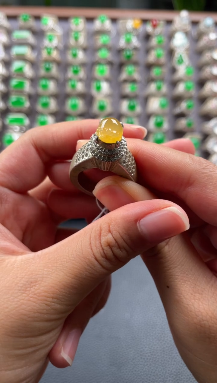 未镶嵌定制翡翠天然A货翡翠戒面 11.30