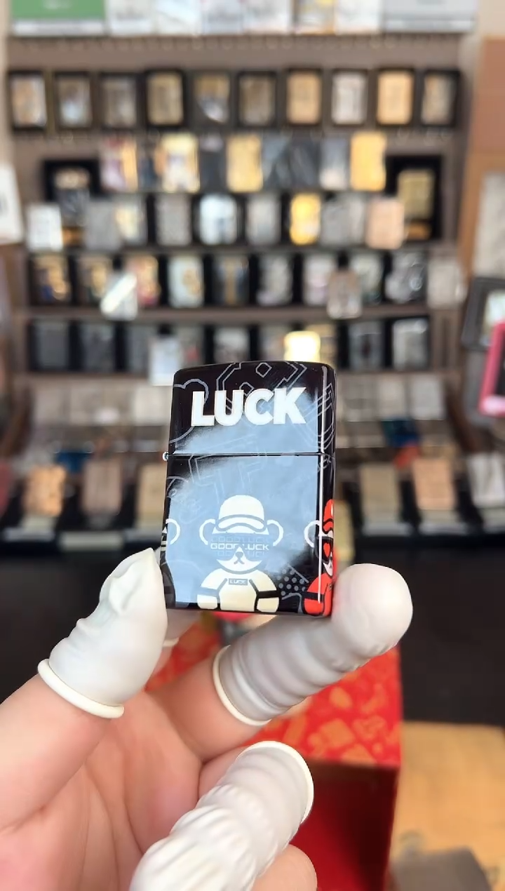 明铬品牌打火机直播间0019