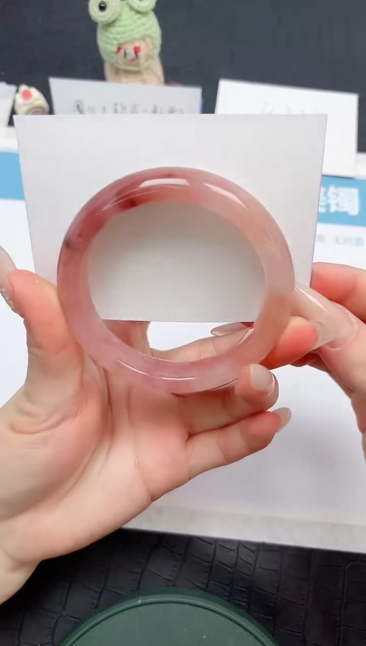 【闪购商品】石英质玉手镯未镶嵌290-56