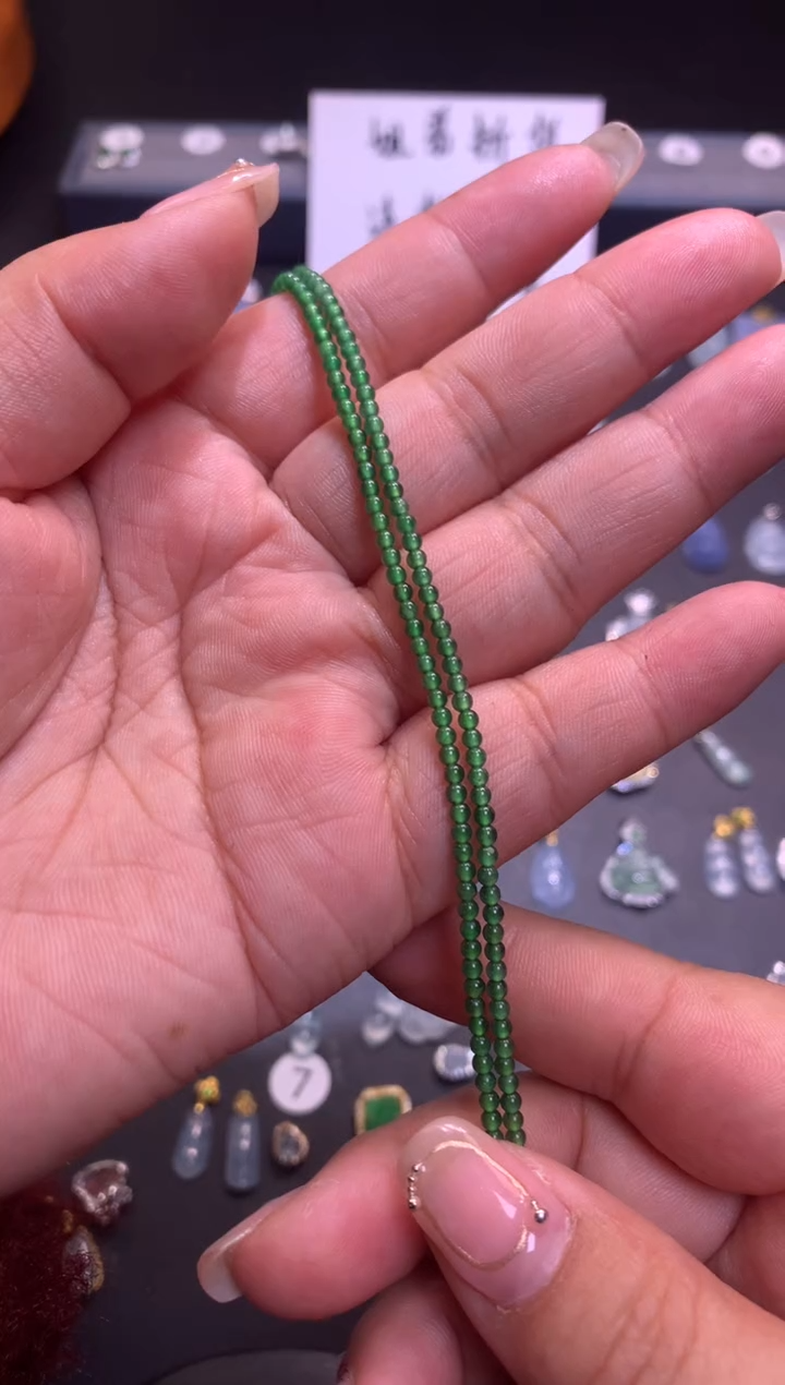 【闪购商品】翡翠吊坠(不含链)未镶嵌1