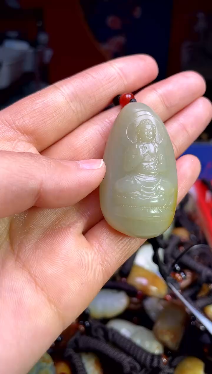 【闪购商品】和田玉颈饰未镶嵌1