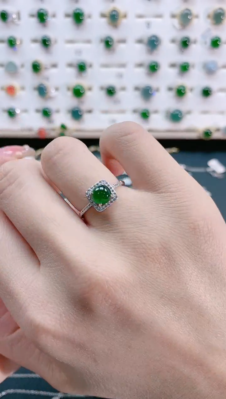 【闪购商品】翡翠戒指银S925镶嵌天然翡翠