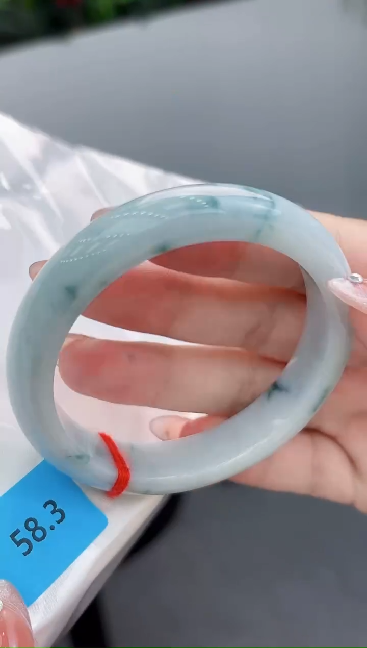 【闪购商品】翡翠手镯未镶嵌翡翠手镯