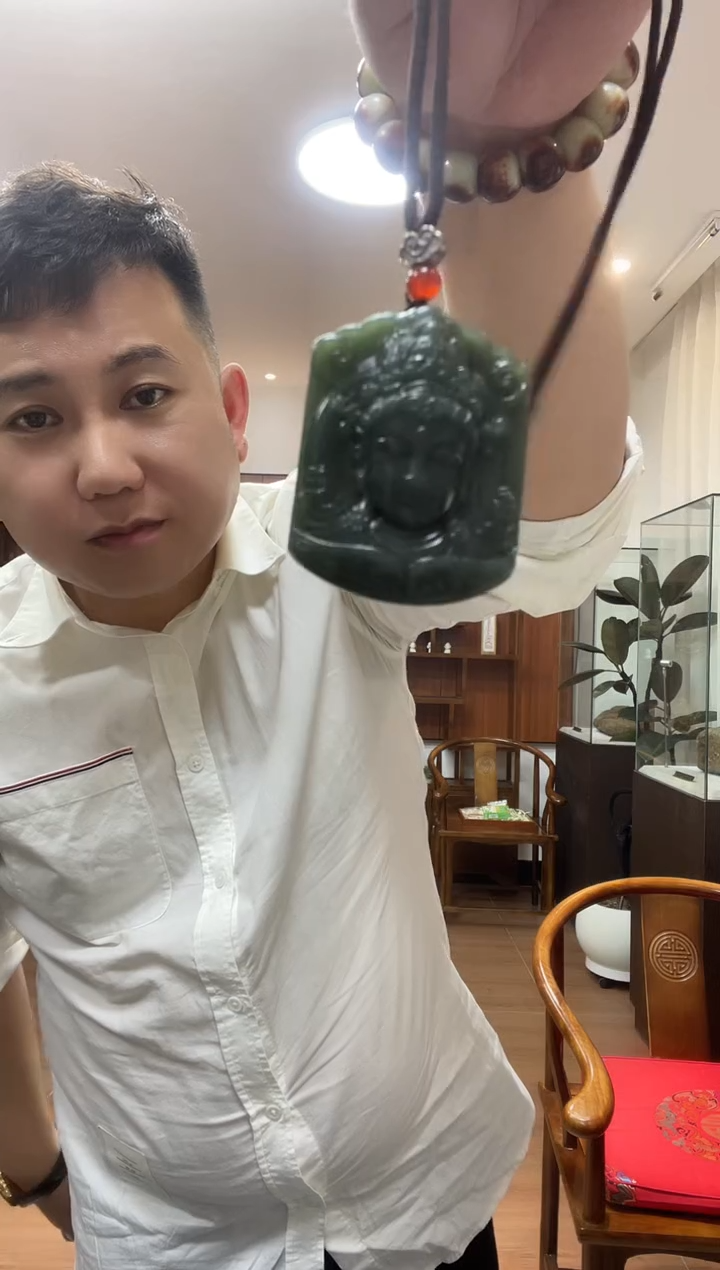 吊坠(赠链)未镶嵌和田玉222