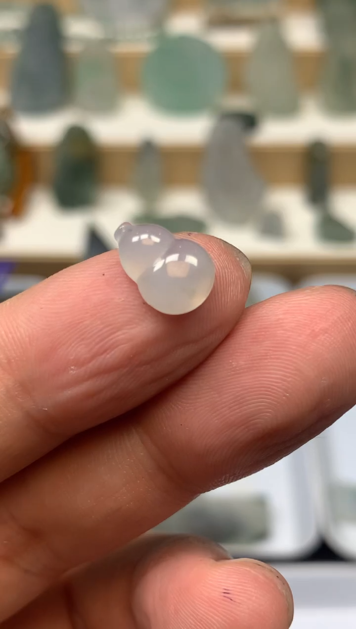 未镶嵌定制翡翠雕刻