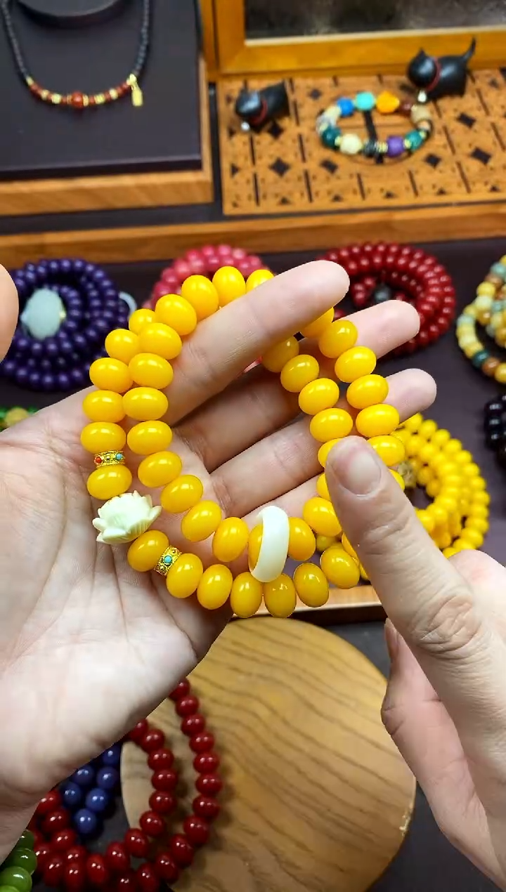 【闪购商品】白玉菩提手串黄菩提双圈莲花跑环款手串 新品