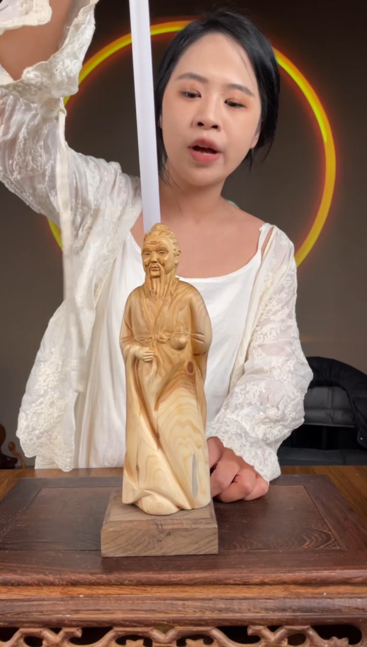 【闪购商品】柏木（崖柏）手工摆件,先抢先得!