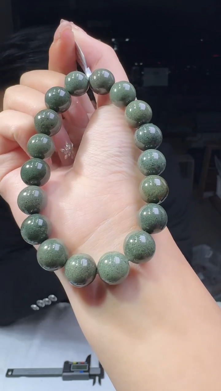 【闪购商品】水晶手链未镶嵌多样性发一件 379
