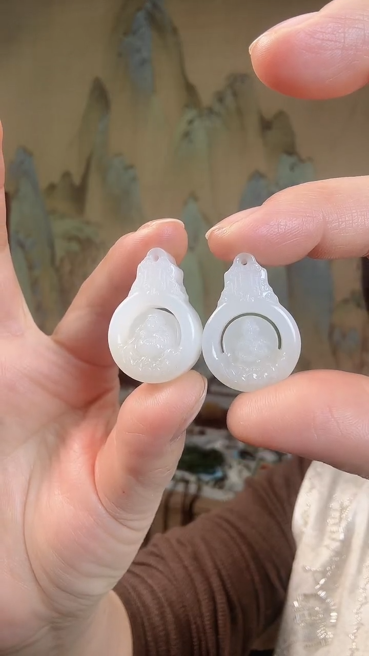 颈饰未镶嵌和田玉.