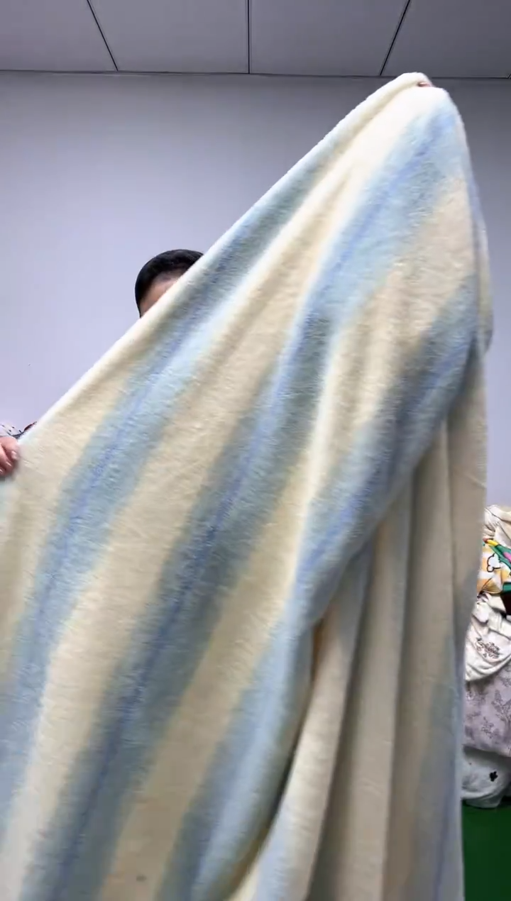 法兰绒2.2X1.8左右以主播所说为准