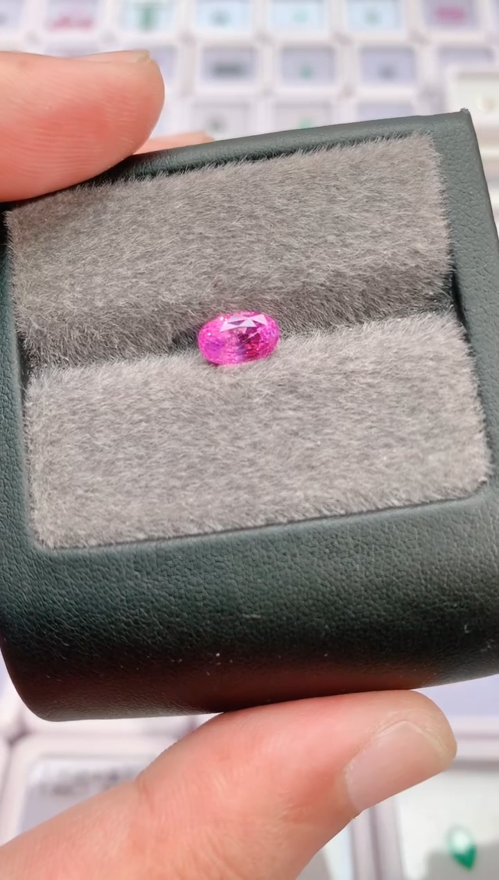 裸石蓝宝石2.07-3000天然蓝宝石