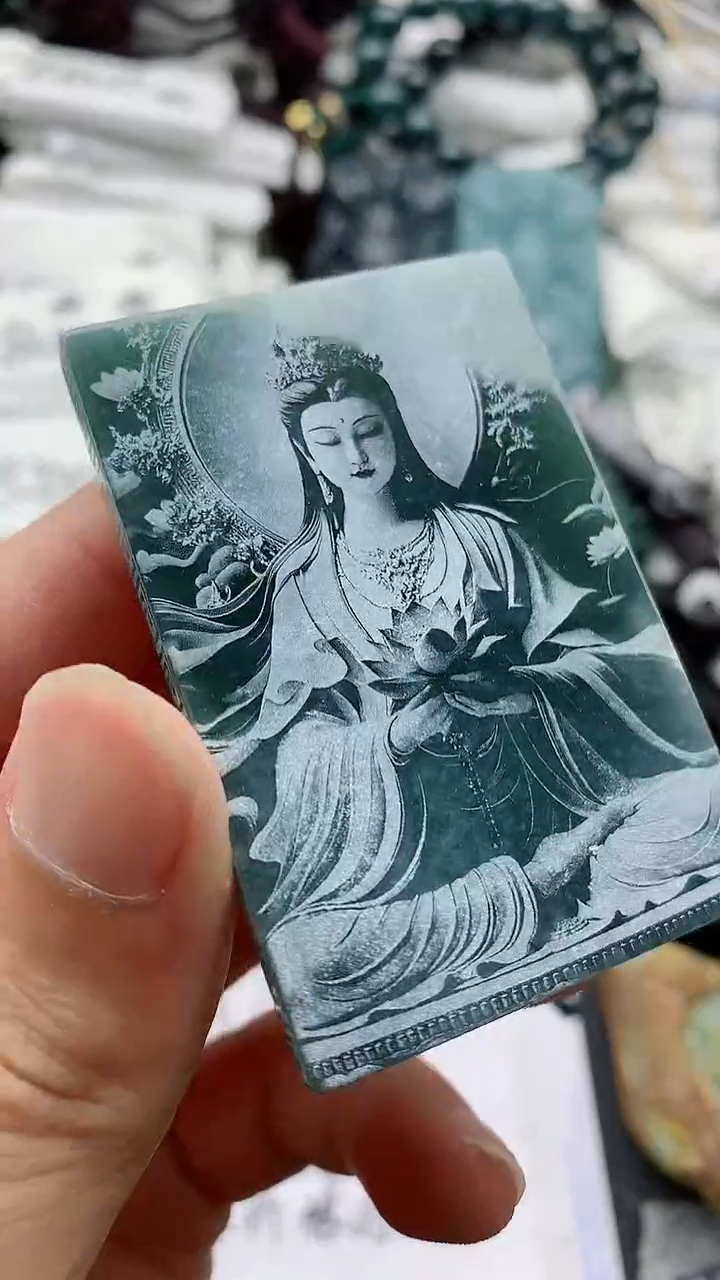 翡翠未镶嵌颈饰888