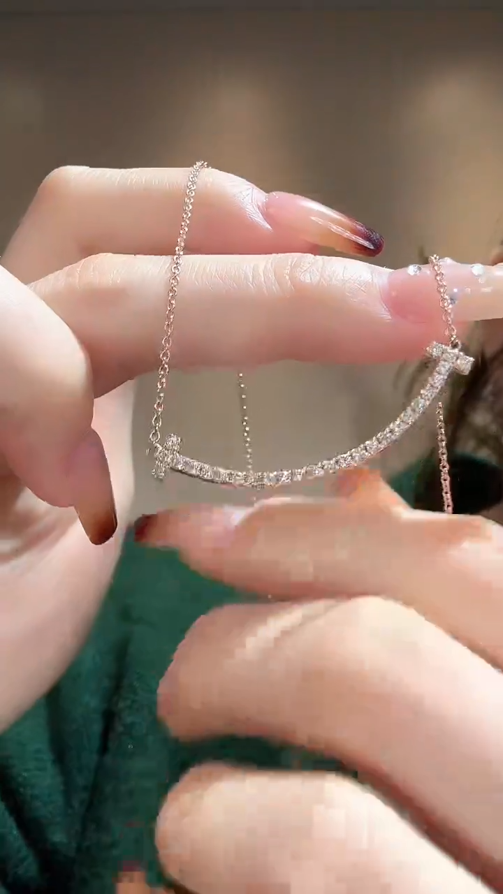 18K金镶嵌套链实验室培育钻石满钻微笑套链