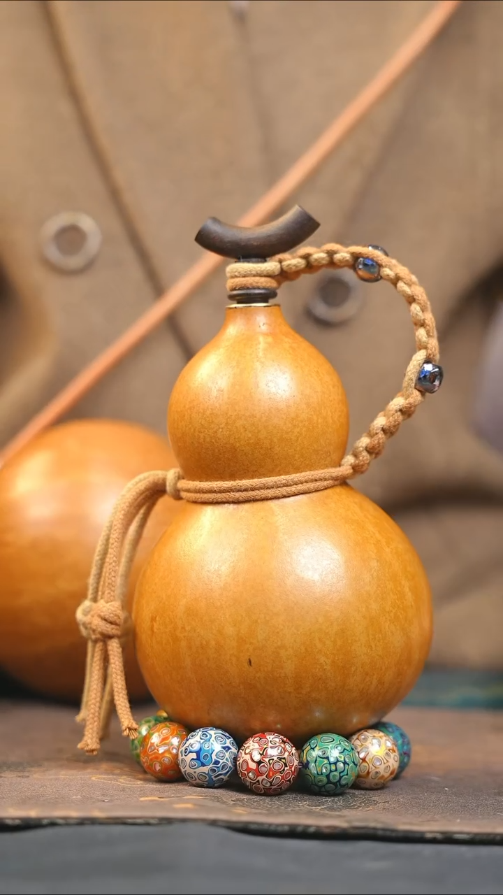 【闪购商品】XR101大漆酒葫芦不包手串及旋转底座