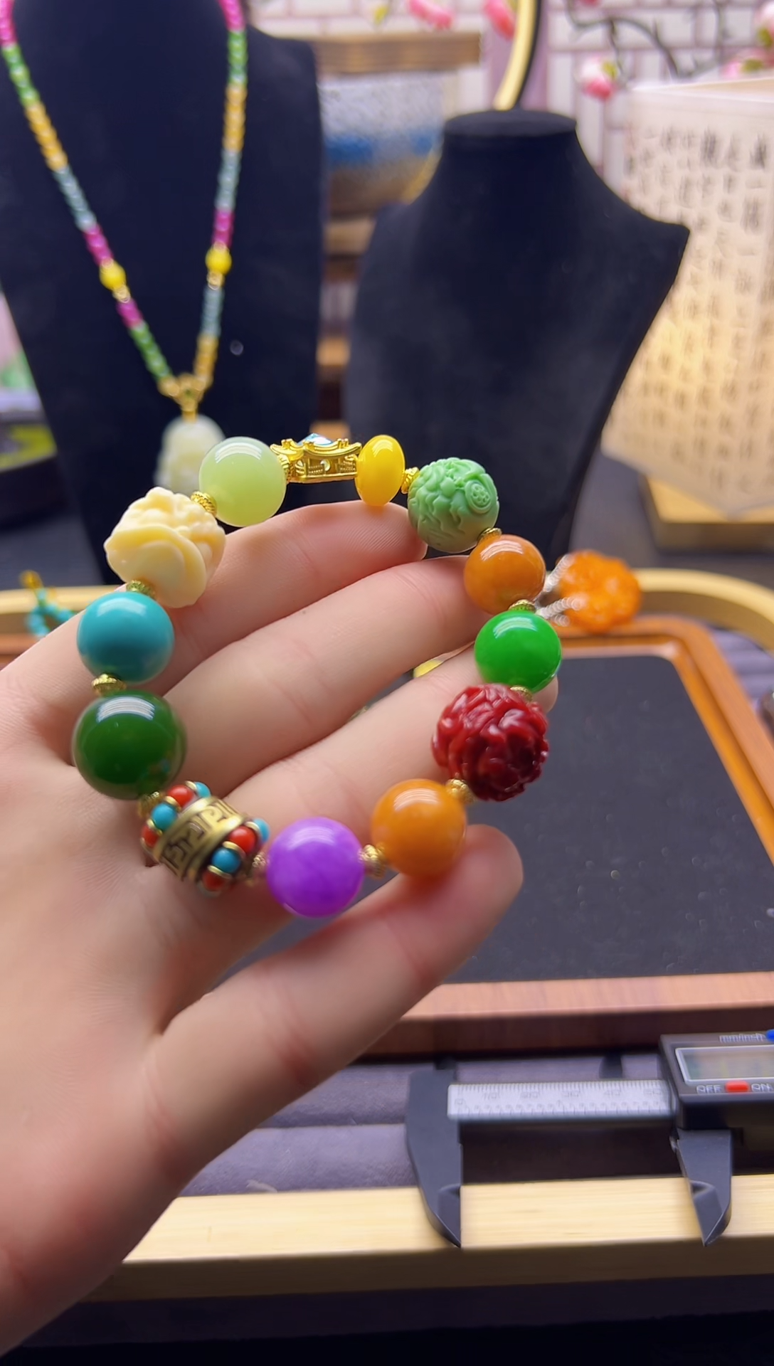 【闪购商品】和田玉手链14K金镶嵌S29`````