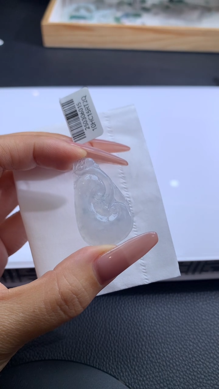 【闪购商品】定制翡翠未镶嵌翡翠