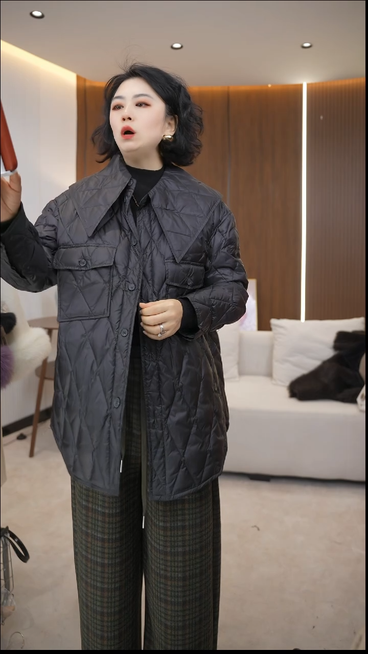黑色轻薄羽绒~~~~~~~~~~~~