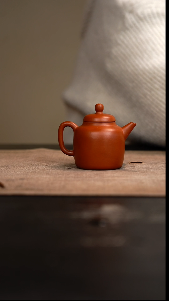 【闪购商品】紫砂茶壶汲直壶朱红泥70cc
