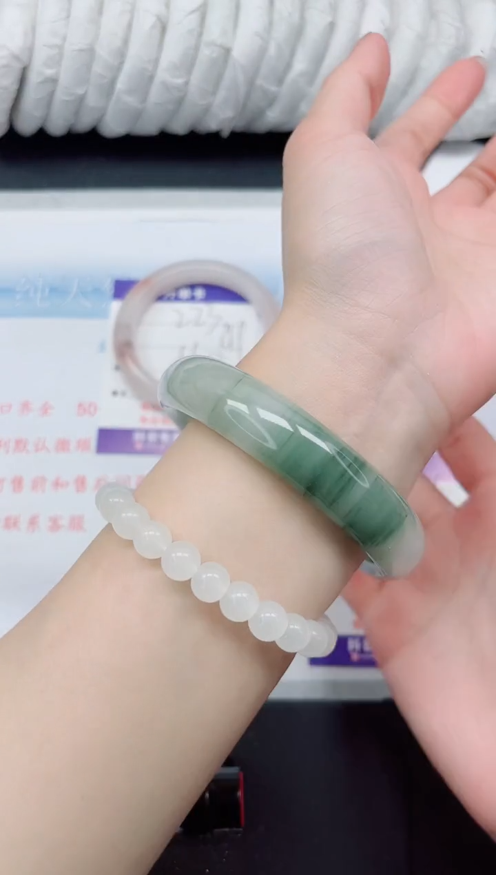 【闪购商品】石英质玉手镯未镶嵌224#64.4宽胎