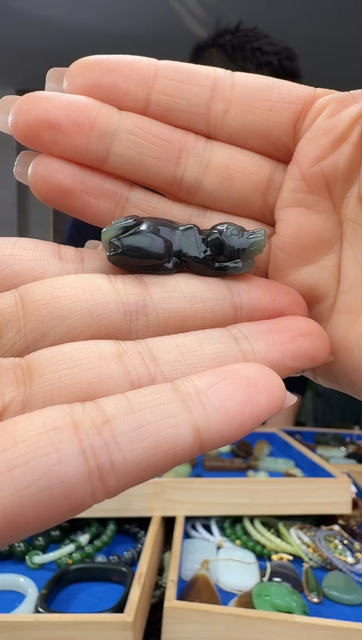 颈饰未镶嵌和田玉拍一发一