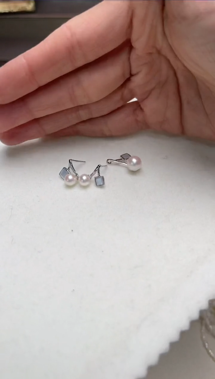 【闪购商品】海水珍珠套装耳饰吊坠银S925镶嵌at576