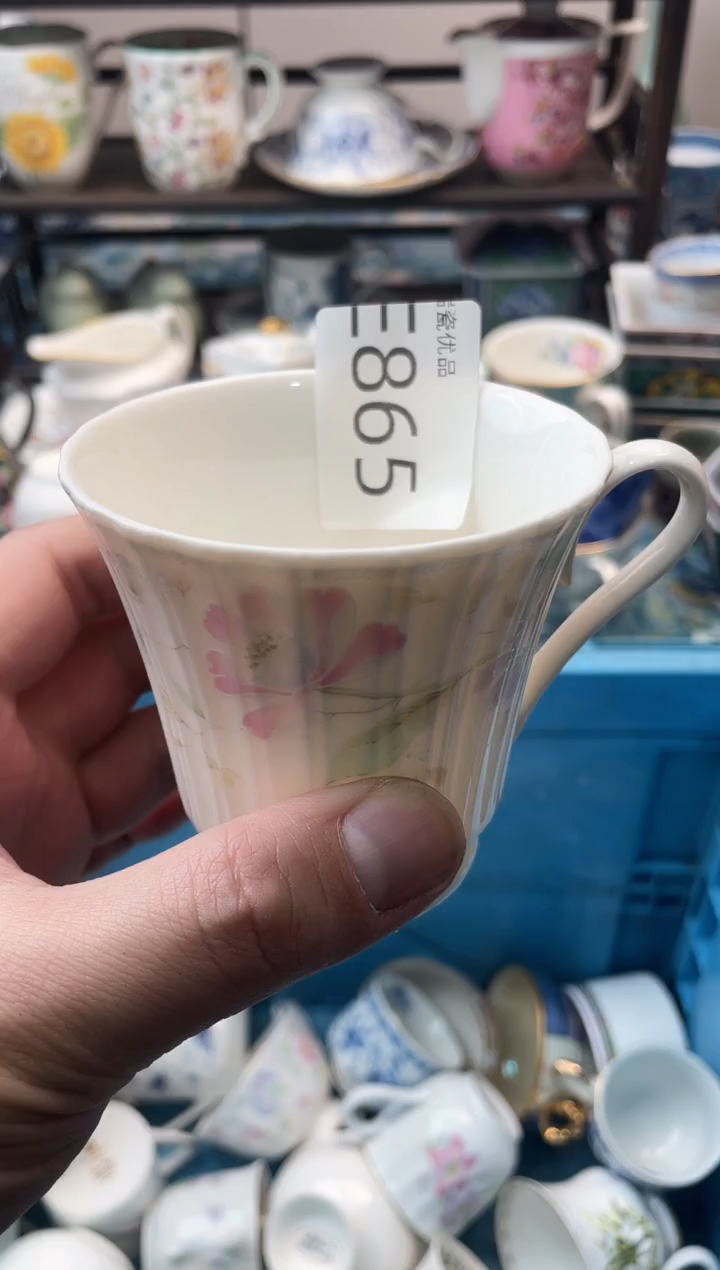 T***T瑞瓷甄选瓷器18包邮E865