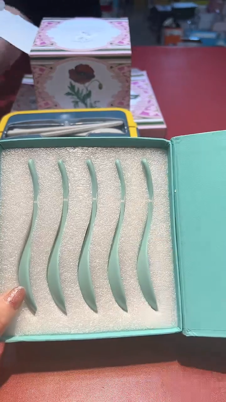 【闪购商品】瓷片锅碗瓢盆一件不剩