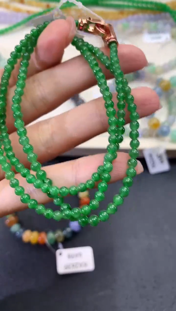 【闪购商品】翡翠颈饰未镶嵌w196         