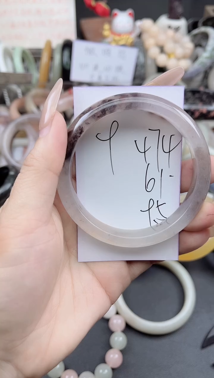 未镶嵌手镯石英质玉474