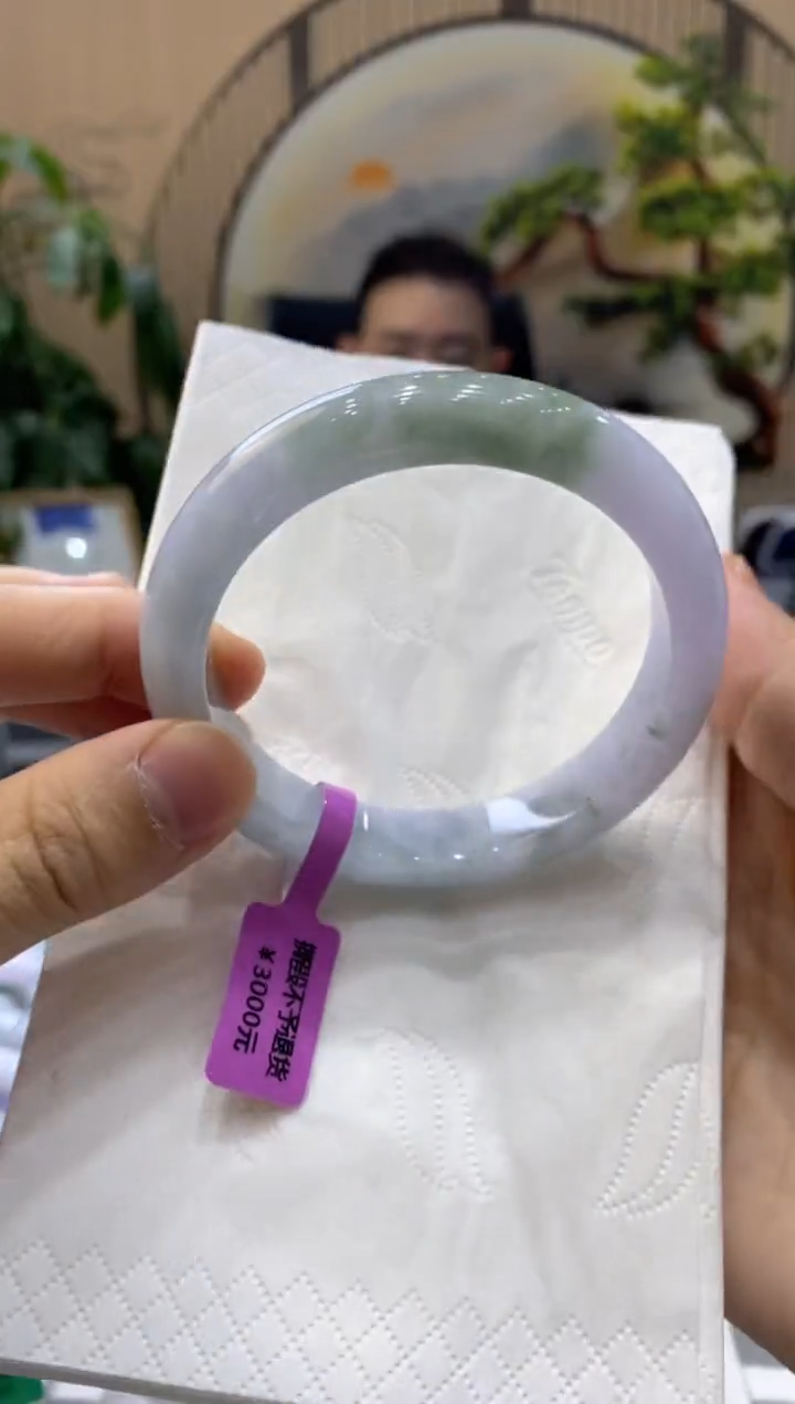 【闪购商品】翡翠手镯未镶嵌00007824
