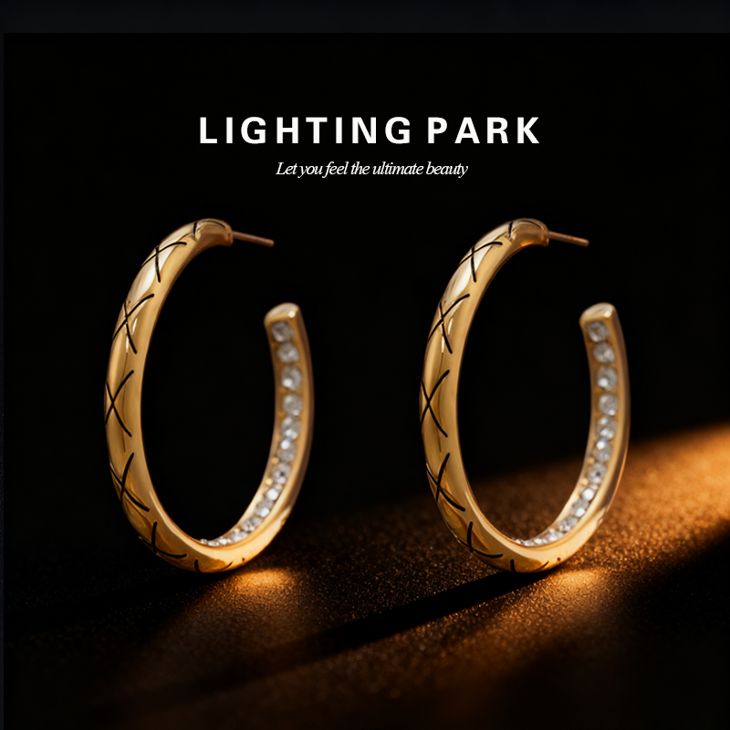 铜合金合成锆石耳饰 小香风交叉纹镶钻耳环 轻奢高级时尚耳饰1095