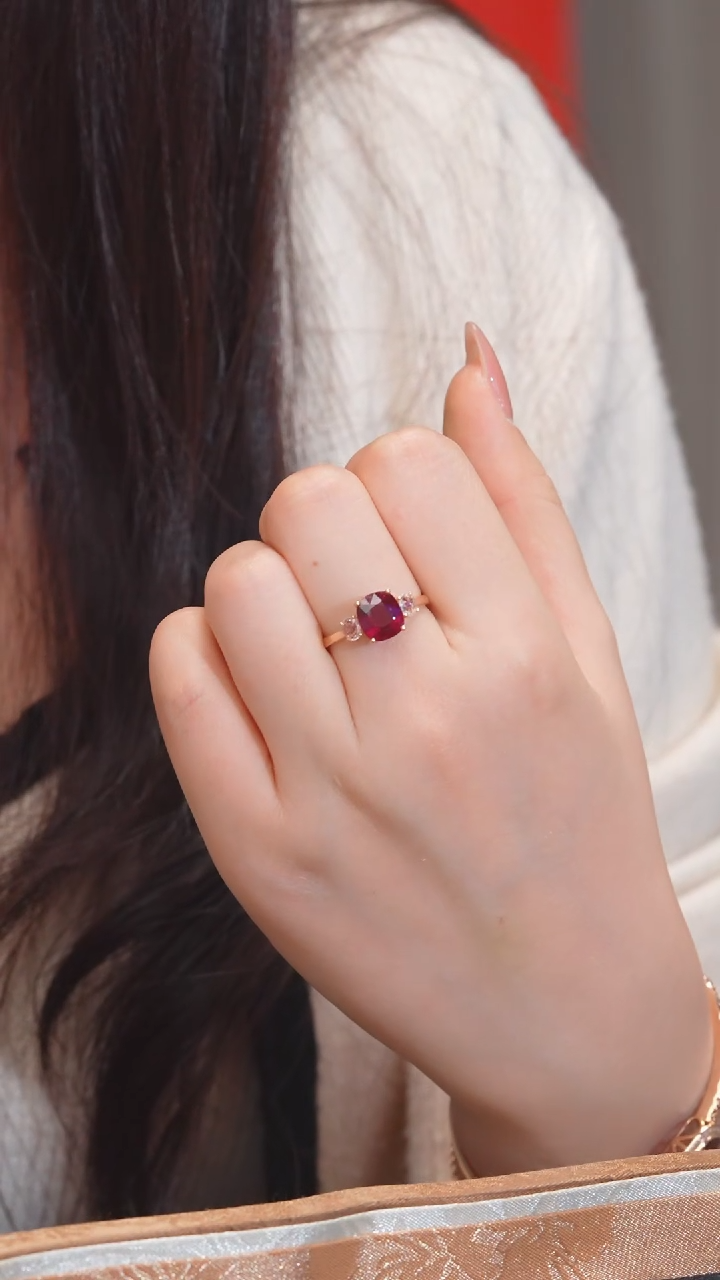 【闪购商品】碧玺戒指18K金镶嵌多样性发（3ct）@@U4743