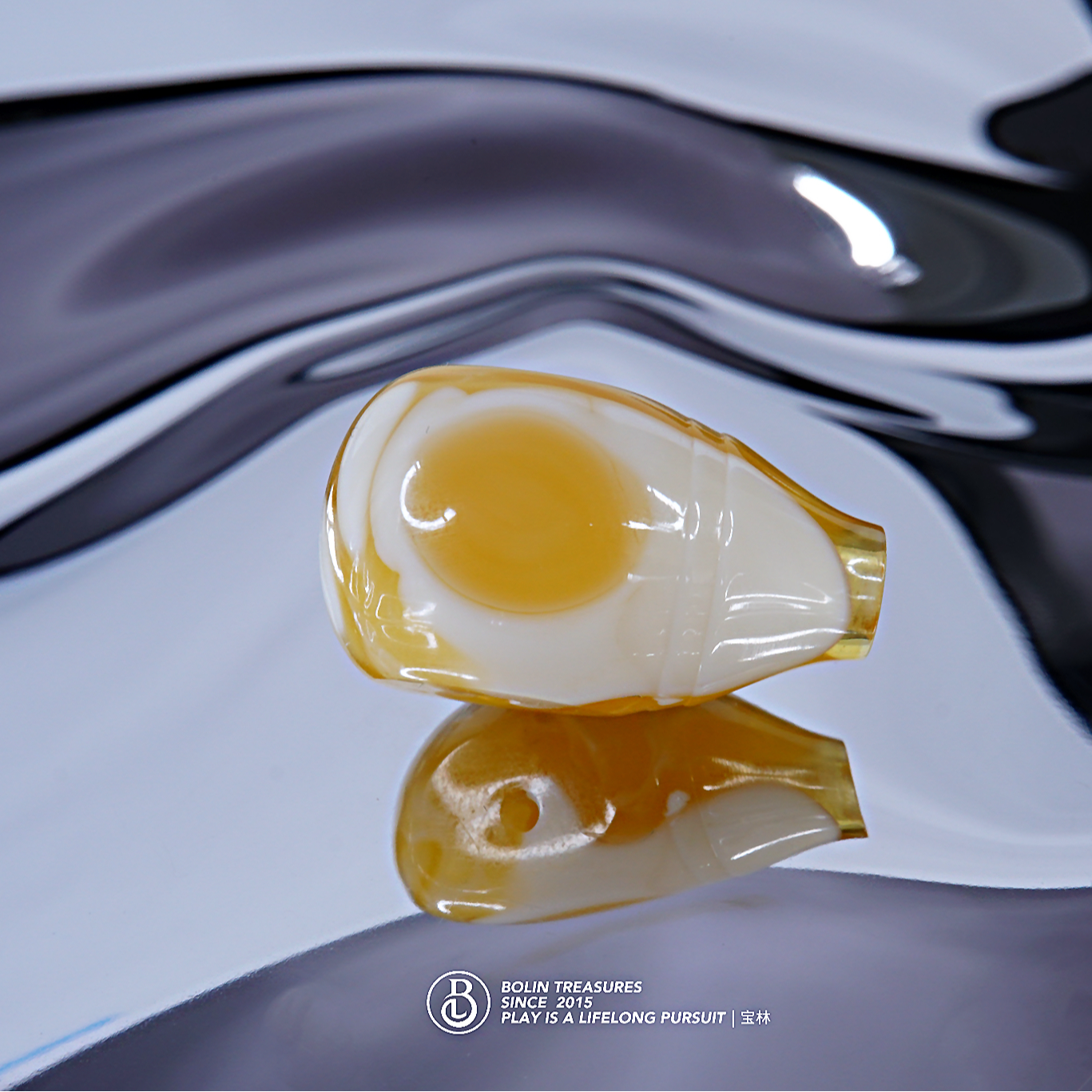 「慧眼」13.8mm橘金瓷白溶洞一体三通  天然琥珀蜜蜡精工文玩配饰